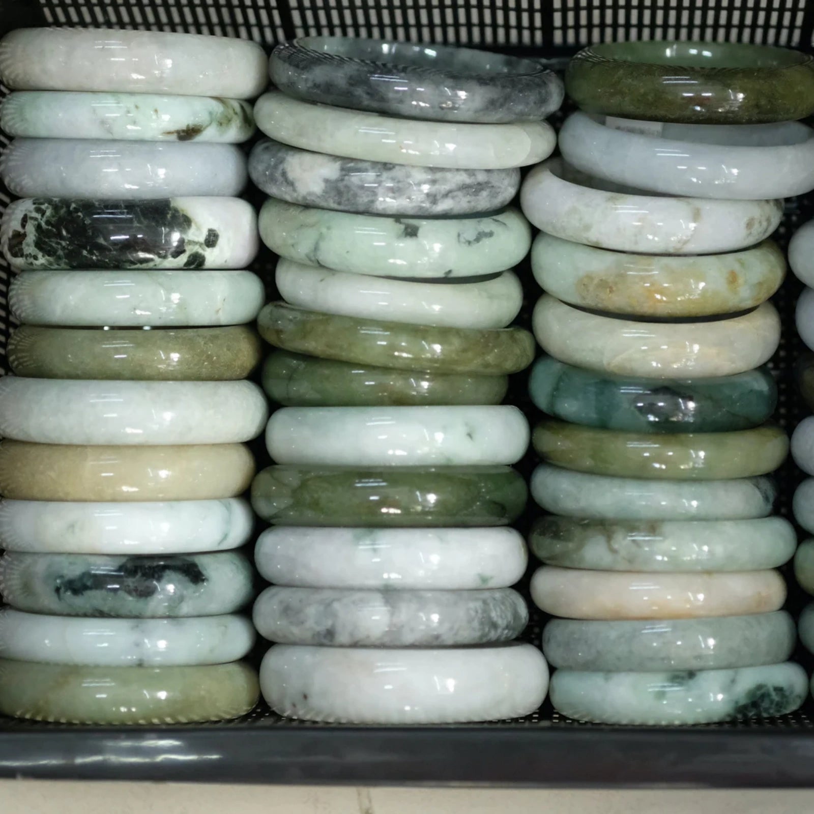 Random Picked Grade A Real Jade Bangle (Certificate included)