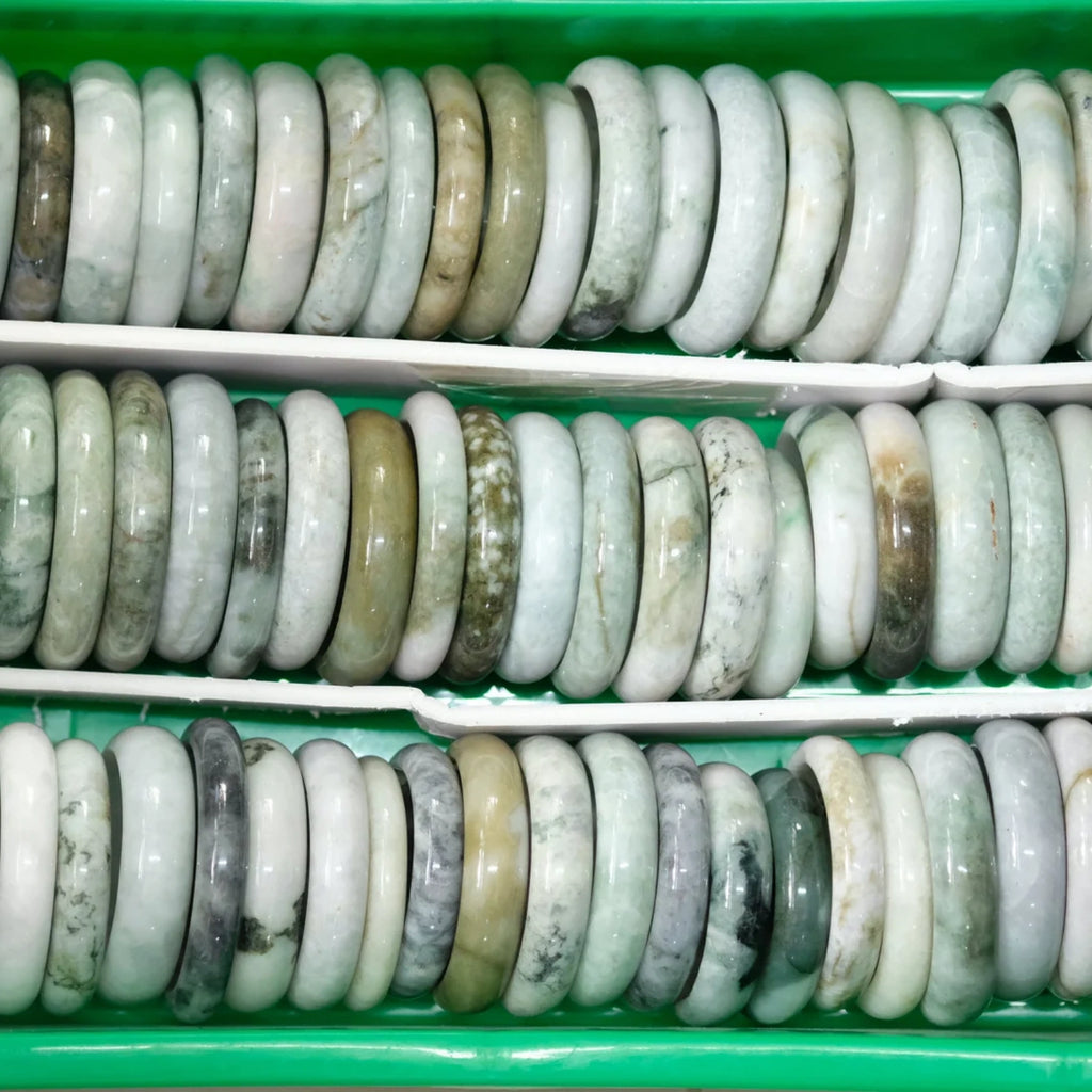 Random Picked Grade A Real Jade Bangle (Certificate included)